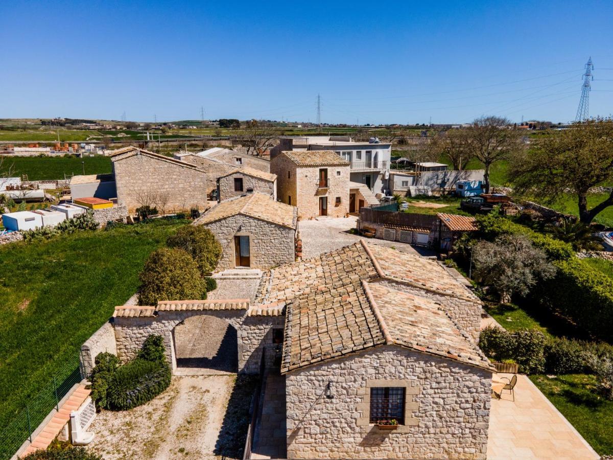 Borgo Monachella Bed and Breakfast Ragusa Exteriör bild
