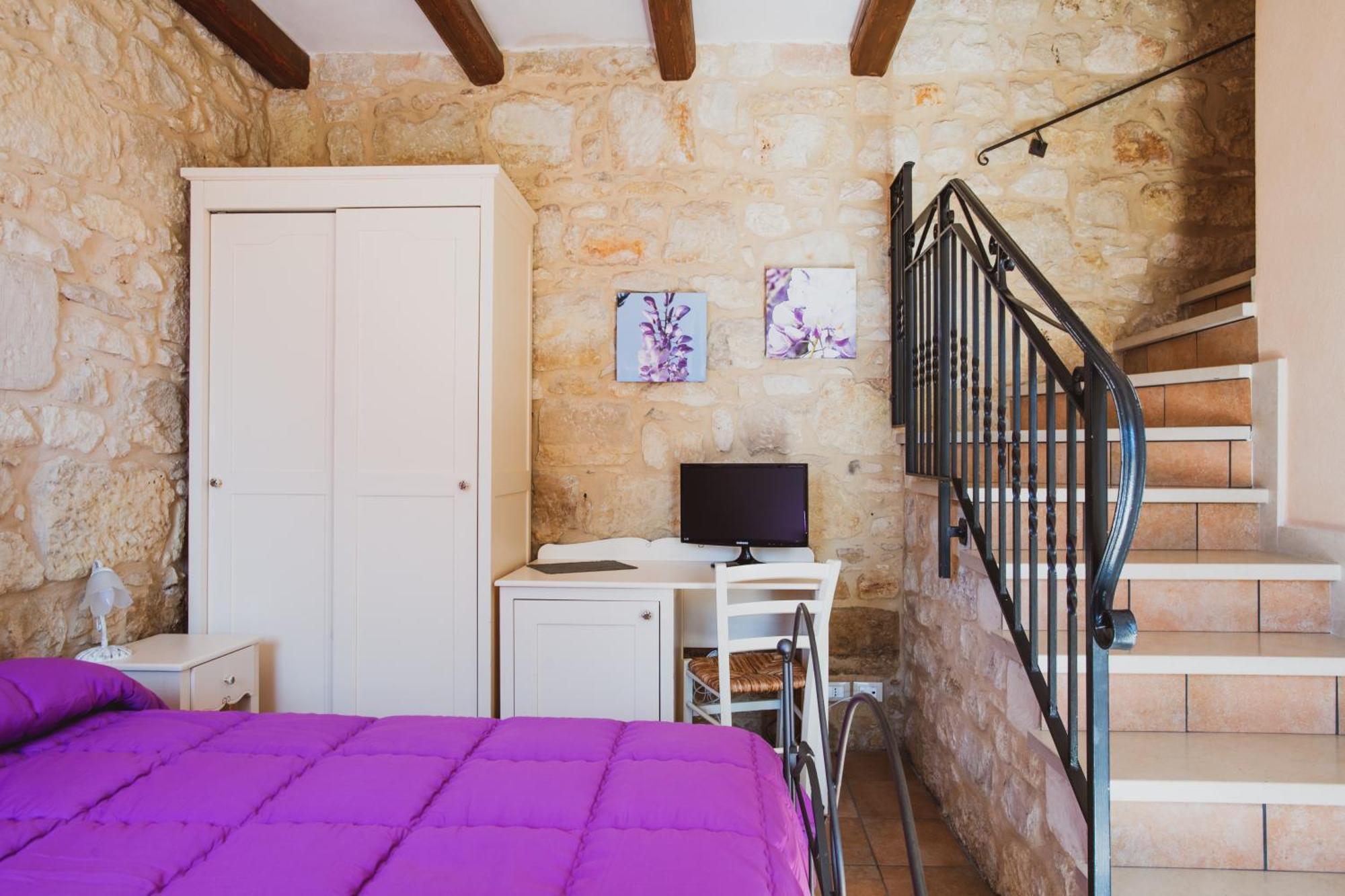 Borgo Monachella Bed and Breakfast Ragusa Rum bild