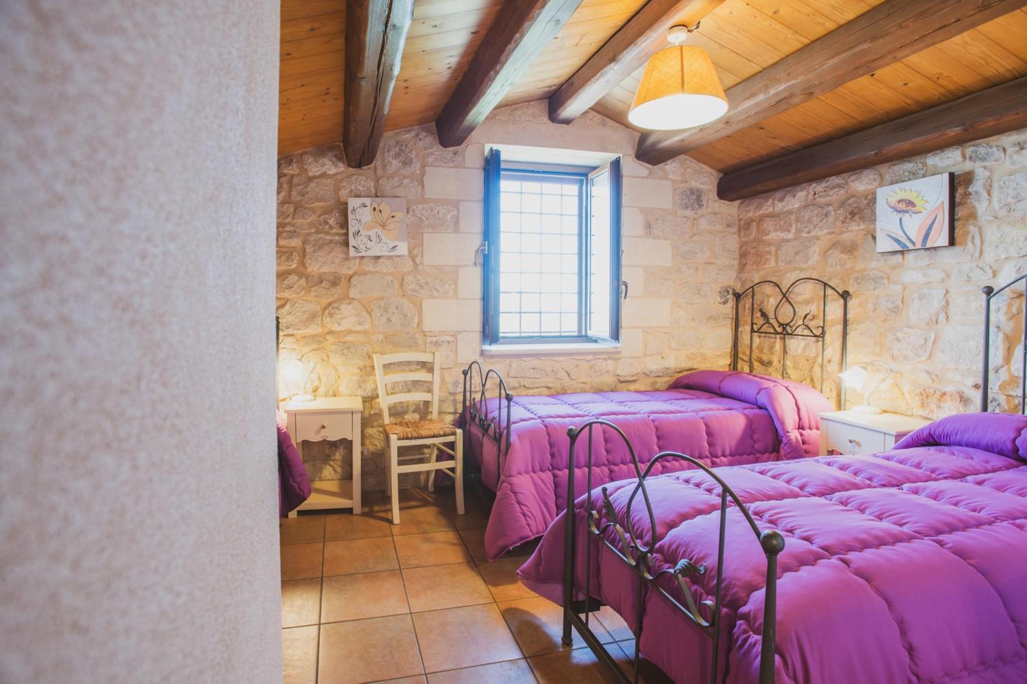 Borgo Monachella Bed and Breakfast Ragusa Rum bild