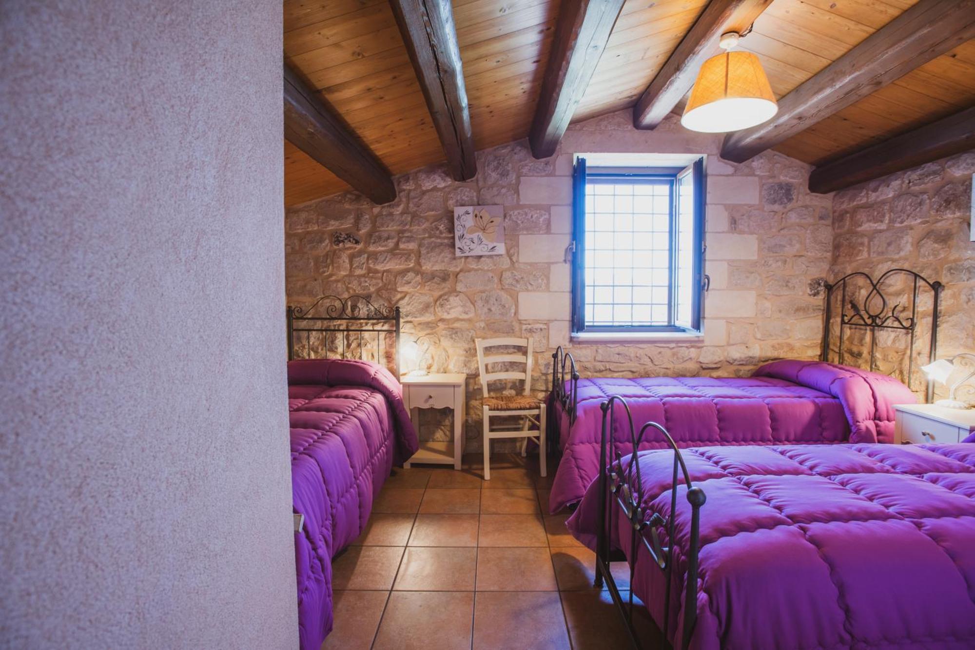Borgo Monachella Bed and Breakfast Ragusa Rum bild