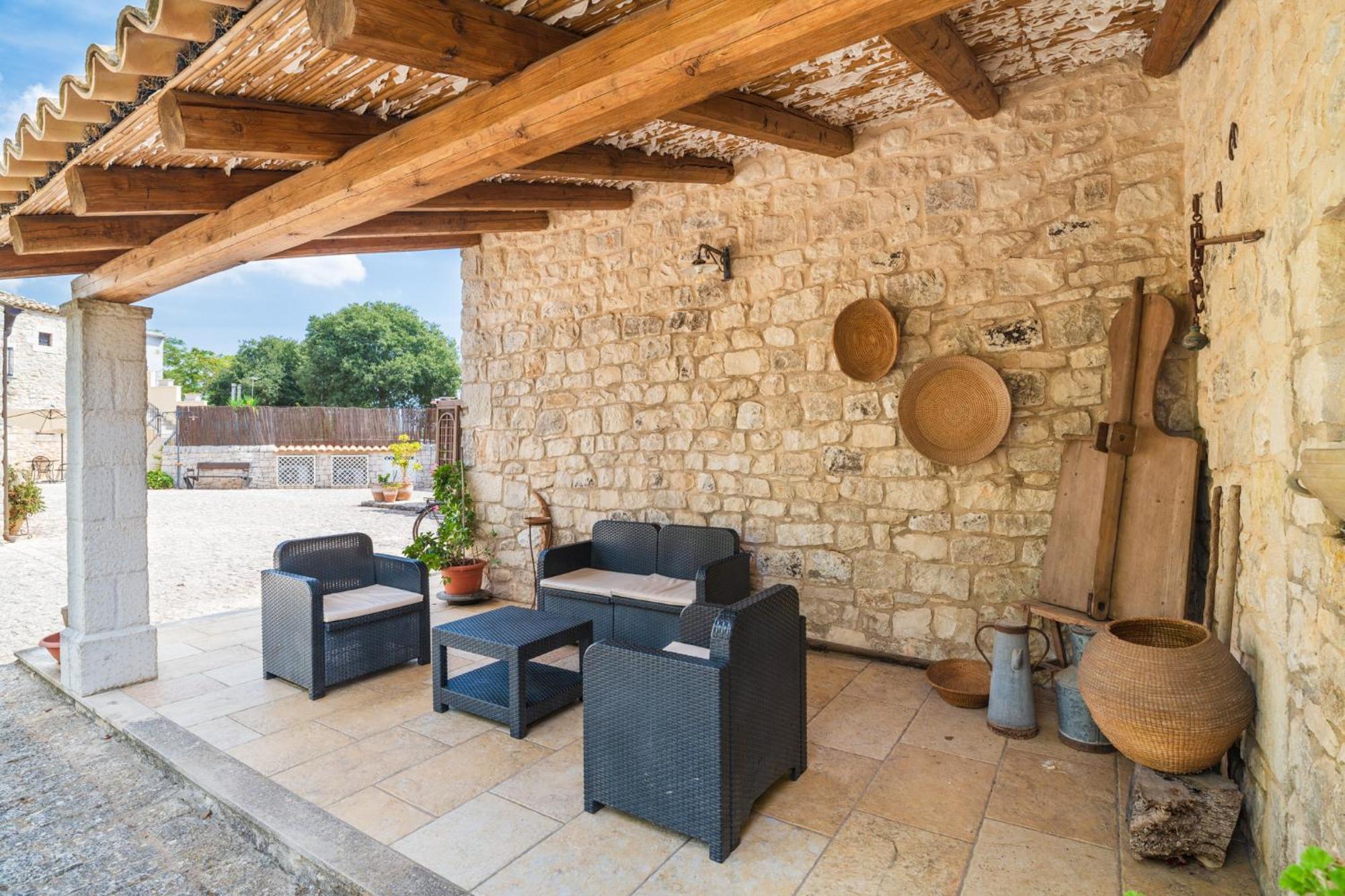Borgo Monachella Bed and Breakfast Ragusa Exteriör bild